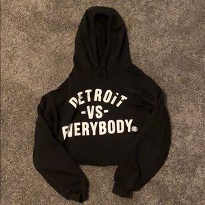 Detroit Vs. Everybody Cropped Sweatshirt